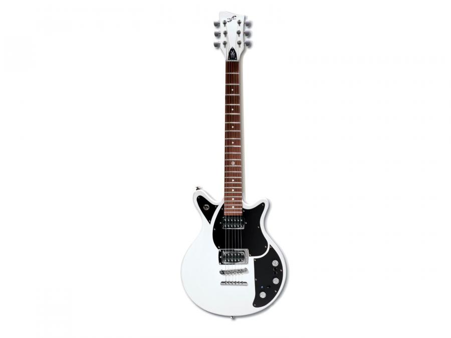  Volkswagen Jetta with First Act Guitar 2006 года  (фото 6 из 6)